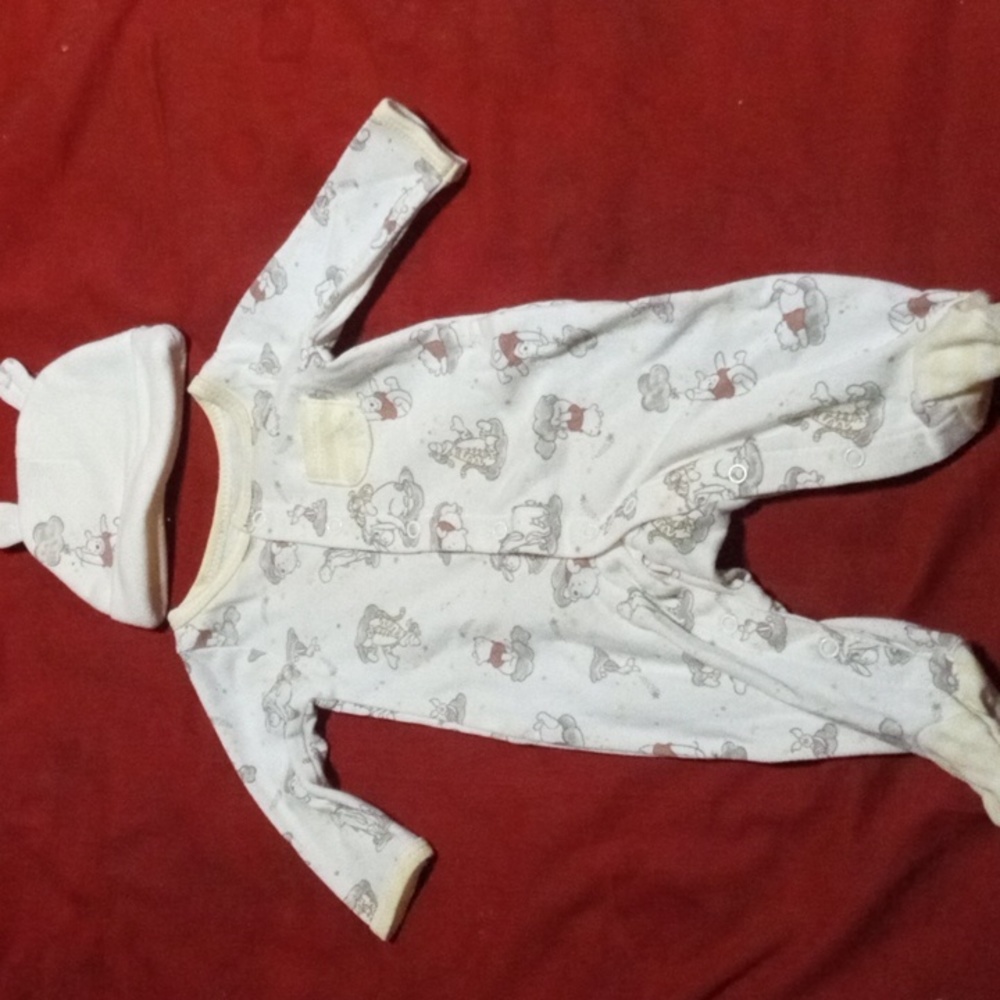 Disney Winnie the Pooh unisex Newborn set